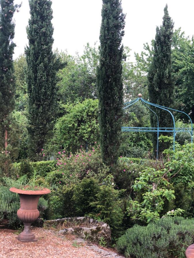 Les Jardins Haute Couture Huismes Eksteriør billede