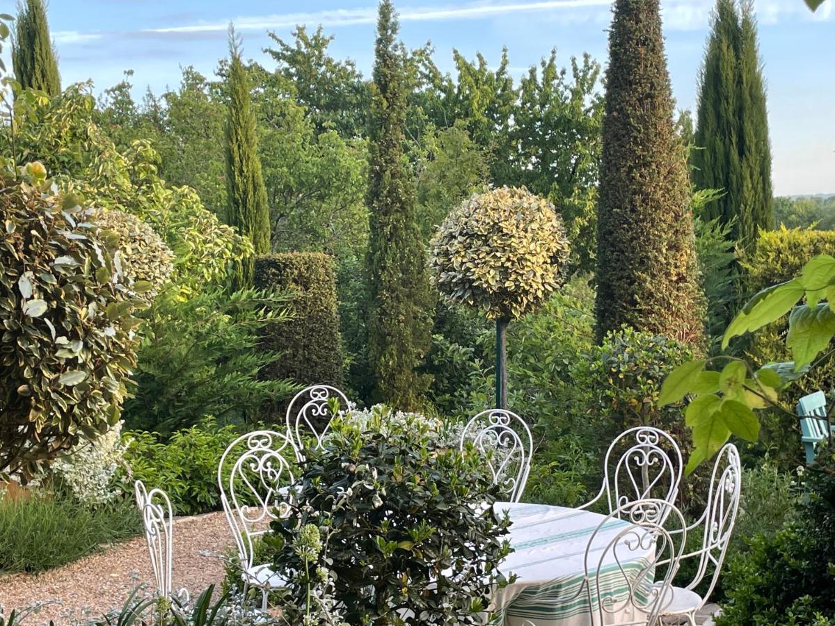 Les Jardins Haute Couture Huismes Eksteriør billede